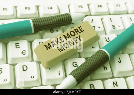 Affiche faire plus d'argent. Idée d'affaires augmenter vos revenus avantages salariaux travailler plus dur ambition -48579 Banque D'Images
