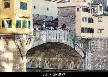 Florence, Italie, vue panoramique du Ponte Vecchio ou du Vieux Pont à Florence, Toscane, Italie Banque D'Images