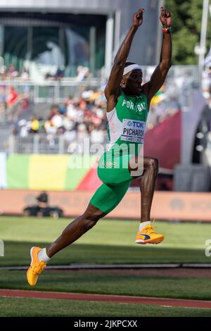 Pedro Pichardo (por) remporte le triple saut avec un saut mondial de 58-10 3/4 (17,95) pendant la session de l'après-midi le jour 9 de l'Athlétisme mondial Banque D'Images