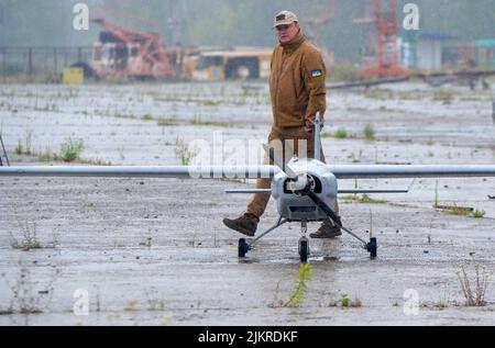 UKRAINE - 2 AOÛT 2022 - un drone UkrJet est photographié lors de la présentation de véhicules aériens sans pilote pour les forces armées, en Ukraine. Cette photo c Banque D'Images