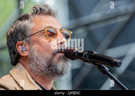 No Borders Music Festival Italie 31 juillet 2022 Brunori SAS live at Tarvisio © Andrea Ripamonti / Alay Banque D'Images