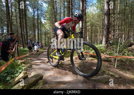 Rhys Hidrio de Jersey lors de la finale masculine de cross-country à Cannock Chase le sixième jour des Jeux du Commonwealth 2022. Date de la photo: Mercredi 3 août 2022. Banque D'Images