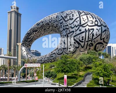 Musée du futur à Dubaï, Émirats arabes Unis, vu en avril 2022 lors d'une visite au Ramadan. Banque D'Images