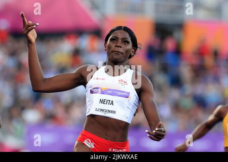 Birmingham, Royaume-Uni. 03rd août 2022. Daryll Neita, d'Angleterre, remporte sa demi-finale de 100m à Birmingham, au Royaume-Uni, le 8/3/2022. (Photo de Conor Molloy/News Images/Sipa USA) crédit: SIPA USA/Alay Live News Banque D'Images