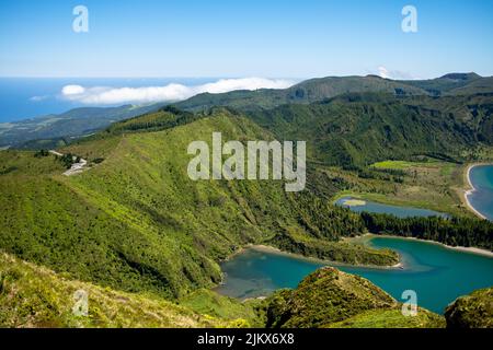 Açores, vue incroyable sur Lagoa do Fogo, île de Sao Miguel aux Açores, Portugal. Banque D'Images