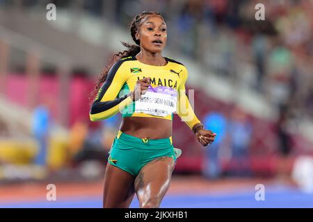 Elaine Thompson-Herah, de la Jamaïque, remporte la finale féminine de 100m Banque D'Images