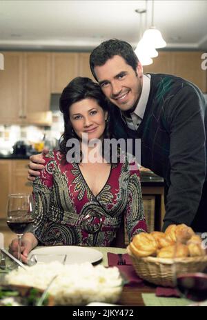 DAPHNE ZUNIGA, DAN PAYNE, UNE FAMILLE DE GRÂCE, 2010 Banque D'Images