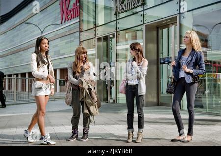 SHANIKA WARREN-MARKLAND, OPHELIA LOVIBOND, EMMA ROBERTS, TAMSIN EGERTON, 4.3.2.1 , 2010 Banque D'Images