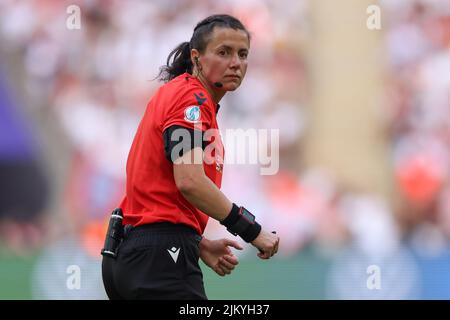 Londres, Angleterre, 31st juillet 2022. L'arbitre Kateryna Monzul d'Ukraine regarde pendant le match de l'UEFA Women's European Championship 2022 au stade Wembley, Londres. Le crédit photo devrait se lire: Jonathan Moscrop / Sportimage Banque D'Images