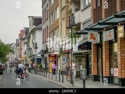 Särenszene, Passanten, Leipziger Straße, Bockenheim, Francfort-sur-le-main, Hessen, Allemagne Banque D'Images