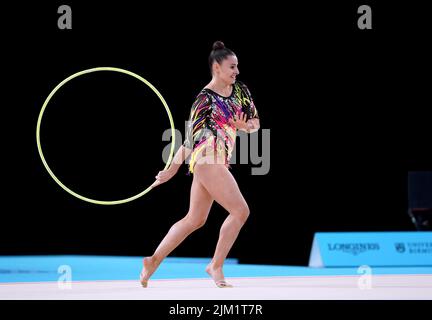 Louise Christie en Écosse pendant la gymnastique rythmique, la finale de l'équipe et la qualification individuelle - sous-division 1 à l'Arena Birmingham le septième jour des Jeux du Commonwealth 2022 à Birmingham. Date de la photo: Jeudi 4 août 2022. Banque D'Images