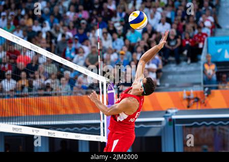 BIRMINGHAM, ROYAUME-UNI. 03rd août 2022. Joaquin Bello (ENG) participe au Beach Volleyball lors des Jeux du Commonwealth de Birmingham 2022 à l'arène de Birmingham mercredi, à 03 août 2022, à BIRMINGHAM, AU ROYAUME-UNI. Credit: Taka Wu/Alay Live News Banque D'Images