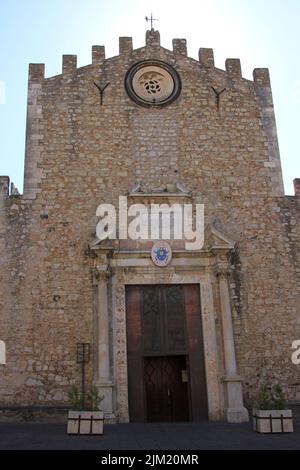 Vue sur Taormina, Sicile Banque D'Images