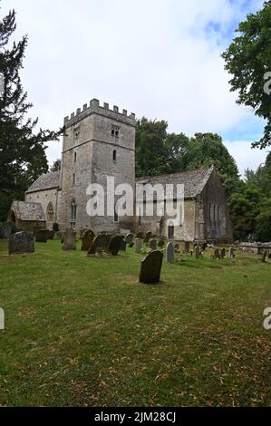 Église Saint-Nicolas, Lower Oddington, Gloucestershire Banque D'Images