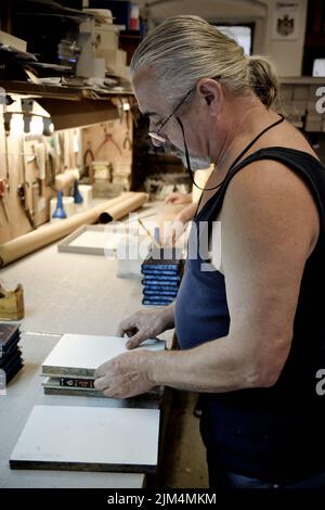 Atelier de reliure à Belgrade, Serbie Banque D'Images