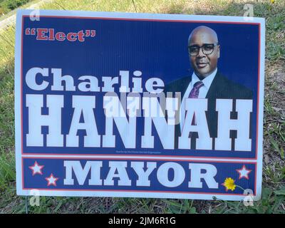 Augusta, GA États-Unis - 04 29 22: Signe des élections locales Charlie Hannah Maire d'Augusta Banque D'Images