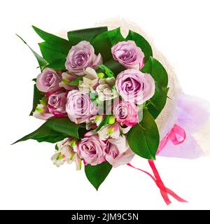 Bouquet de roses, lys et orchidées isolé sur fond blanc. Banque D'Images