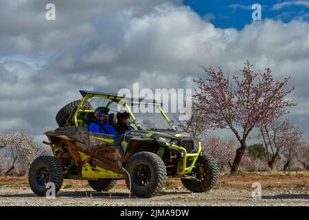 Rallye de véhicules tout-terrain, 4x4, à travers le sud de l'Espagne. Banque D'Images