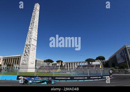 Circuito Cittadino dell'EUR, Rome, Italie - 2022 AVRIL 10 : Oliver Turvey (GBR) - NIO 333 001 - NIO 333 Formula E Team (photo d'Alessio de Marco | AV Banque D'Images