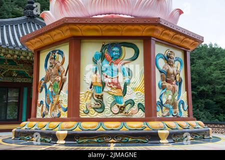 Chungcheongbuk-do, Corée du Sud - le 29 août 2016 : Peinture murale de Corée Guinsa Banque D'Images