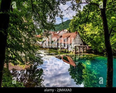 BADEN-WÜRTTEMBERG : Moulin à marteaux historique - Blatopf Banque D'Images