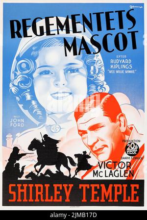 Shirley Temple - Regentemets Mascot - Wee Willie Winkie (20th Century Fox, 1938). Poster de film suédois - Eric Rohman Artwork Banque D'Images