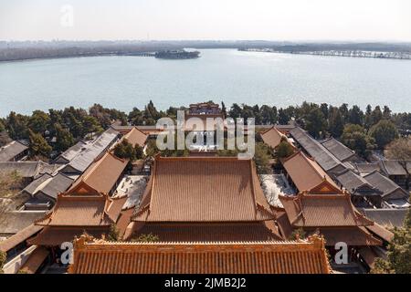 Complexe de monastère au-dessus du lac au Palais d'été de Pékin, Chine sur 15 mars 2018. Banque D'Images
