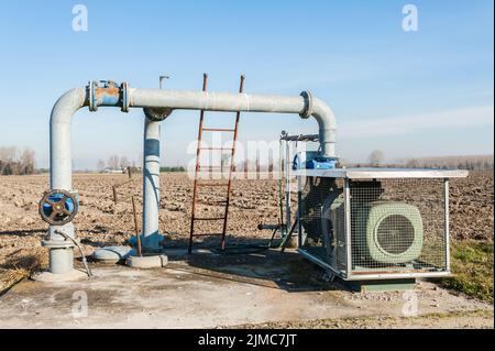 Système de pompage d'eau d'irrigation Banque D'Images