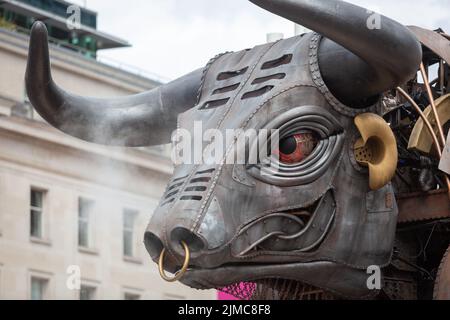 The Raging Bull - le taureau mécanique 10ft utilisé lors des Jeux du Commonwealth de Birmingham 2022, Birmingham, Royaume-Uni Banque D'Images