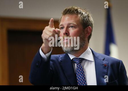 Austin, Texas, États-Unis. 5th août 2022. WESLEY BALL présente des arguments de clôture le vendredi 5 août 2022 au palais de justice du comté de Travis à Austin. Les jurés ont été invités à évaluer les dommages-intérêts punitifs contre l'hôte d'Infowars Alex Jones (non montré) après avoir accordé $4,1 millions de dommages-intérêts réels aux parents de Jesse Lewis jeudi. (Credit image: © Briana Sanchez via ZUMA Press Wire) Banque D'Images