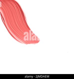 Nuance de beauté corail pastel, soin de la peau et maquillage échantillon de produit cosmétique texture isolée sur fond blanc, taches de maquillage, taches de cosmétiques crème ou Banque D'Images