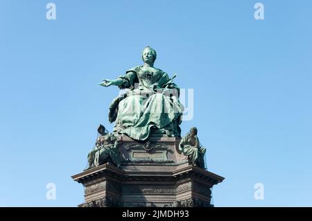 Statue de l'impératrice Maria Theresa à Vienne Banque D'Images