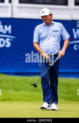 5 août 2022: Jason Dufner manque ce putt par sur dix-huit pendant le championnat 2022 Wyndham au Sedgefield Country Club à Greensboro, NC. Scott Kinser/CSM Banque D'Images