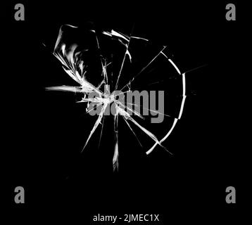 Des fissures sur le verre cassé à partir de la pierre ont un impact Sur L'Abstraction du pare-brise cassé. Banque D'Images