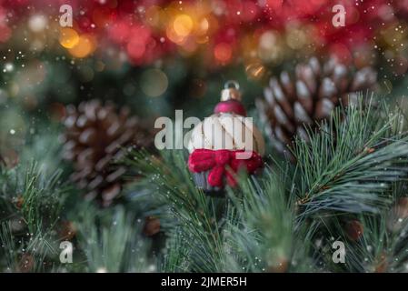 Décoration de Noël. Vue sur les vacances avec de belles lumières bokeh sur l'arrière-plan. Banque D'Images