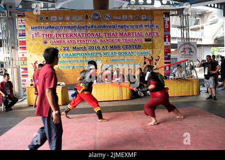 1st Jeux et festival internationaux d'arts martiaux thaïlandais. Champions du monde Muay Boran Banque D'Images
