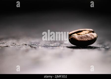 Grain de café macro, mélange torréfié avec saveur riche, meilleure boisson du matin et mélange de luxe Banque D'Images