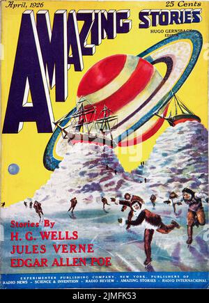 Couverture des histoires étonnantes avril 1926, Volume 1, Numéro 1. La couverture représente « Off on a Comet » de Jules Verne. Couverture par Frank R. Paul Banque D'Images