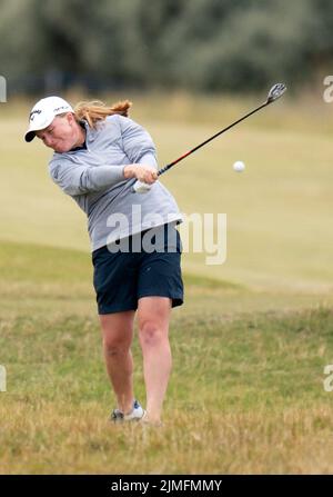 Gemma Dryburgh, en Écosse, sur le 5th trous du troisième jour de l'AIG Women's Open à Muirfield à Gullane, en Écosse. Date de la photo: Samedi 6 août 2022. Banque D'Images