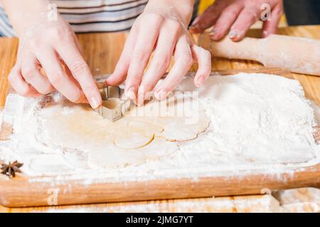 cours de cuisine pâte biscuits de pain d'épice Banque D'Images