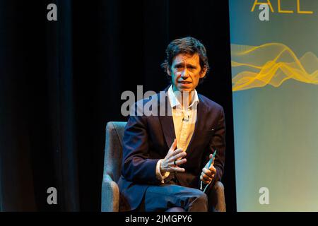 Édimbourg, Royaume-Uni. 06 août 2022 en photo : Rory Stewart, ancien député conservateur, est interviewé par Iain Dale de LBC au Edinburgh Fringe Festival dans le cadre de la série d’entrevues All Talk. Crédit : Rich Dyson/Alay Live News Banque D'Images