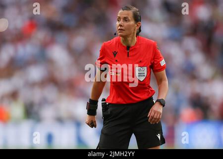 Londres, Angleterre, 31st juillet 2022. L'arbitre Kateryna Monzul d'Ukraine regarde pendant le match de l'UEFA Women's European Championship 2022 au stade Wembley, Londres. Le crédit photo devrait se lire: Jonathan Moscrop / Sportimage Banque D'Images