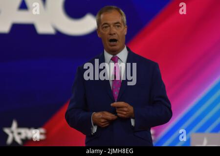 Dallas, Texas, États-Unis. 6th août 2022. (NOUVEAU) Nigel Farage prononce une allocution à la Conférence d'action politique conservatrice 2022 à Dallas, Texas. 6 août 2022, Dallas, Texas, États-Unis. Nigel Farage fait des remarques lors de la Conférence d'action politique conservatrice (CPAC), qui s'est tenue samedi (6) dans l'État du Texas, aux États-Unis. Nigel Paul Farage est un radiodiffuseur britannique et ancien politicien qui a été chef du Parti pour l'indépendance du Royaume-Uni de 2006 à 2009 et de 2010 à 2016 et chef du Parti pour le Brexit de 2019 à 2021. Crédit: ZUMA Press, Inc./Alamy Live News crédit: ZUMA Press, Inc./Alamy Live News Banque D'Images