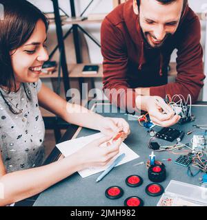 design de modèle de voiture amusant pour les ingénieurs de passe-temps scientifiques Banque D'Images