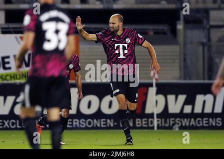 WAALWIJK - Bas Dost du FC Utrecht célèbre le 2-1 lors du match néerlandais Eredivisie entre le RKC Waalwijk et le FC Utrecht au stade des Mandemakers sur 6 août 2022 à Waalwijk, pays-Bas. ANP BART STOUTJEDIJK Banque D'Images