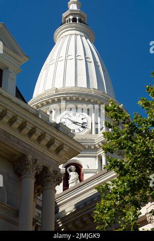 Extérieur du palais de justice du comté de Tippecanoe, construit de 1881 à 1884, à Lafayette, Indiana. Banque D'Images