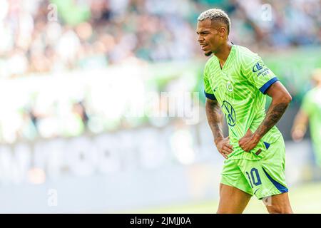 Wolfsburg, Allemagne. 06th août 2022. Firo : 08/06/2022, football, 1st ligue, 1st Bundesliga, Saison 2022/2023, VfL Wolfsburg - SV Werder Bremen Lukas Nmecha (VfL Wolfsburg) demi-chiffre, crédit: dpa/Alay Live News Banque D'Images