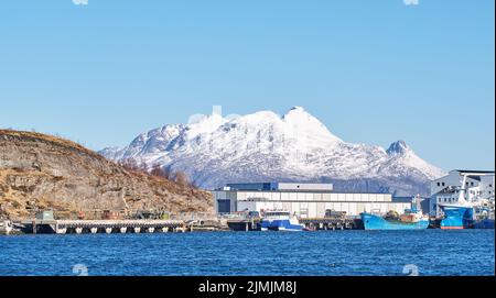 Photos de Norvège - Nordland, Nord du cercle polaire. La ville de Bodoe et ses environs, au nord du cercle polaire. Banque D'Images