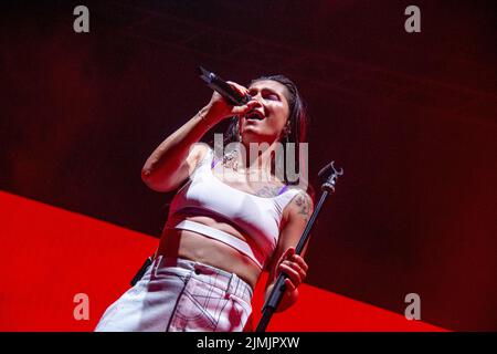 3 août 2022, Bassano del Grappa, Italie: ELISA - Retour au futur circuit en direct - Bassano del Grappa. La chanteuse italienne Elisa se produit à Bassano del Grappa, avec sa tournée « Retour au futur », dédiée à la protection de l'environnement. (Credit image: © Mimmo Lamacchia/Pacific Press via ZUMA Press Wire) Banque D'Images