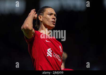 Londres, Royaume-Uni. 7th août 2022. Darwin Nunez, de Liverpool, célèbre un but lors du match de la Premier League anglaise 2022/2023 entre Fulham et Liverpool à Londres, en Grande-Bretagne, le 6 août 2022. Credit: Xinhua/Alay Live News Banque D'Images